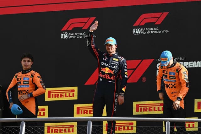 Max Verstappen Dominates, McLaren Battles at Thrilling Italian Grand Prix